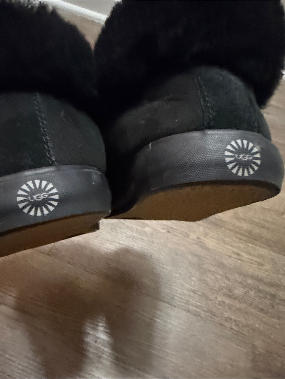 UGG Rylan slippers - Picture 3 of 6